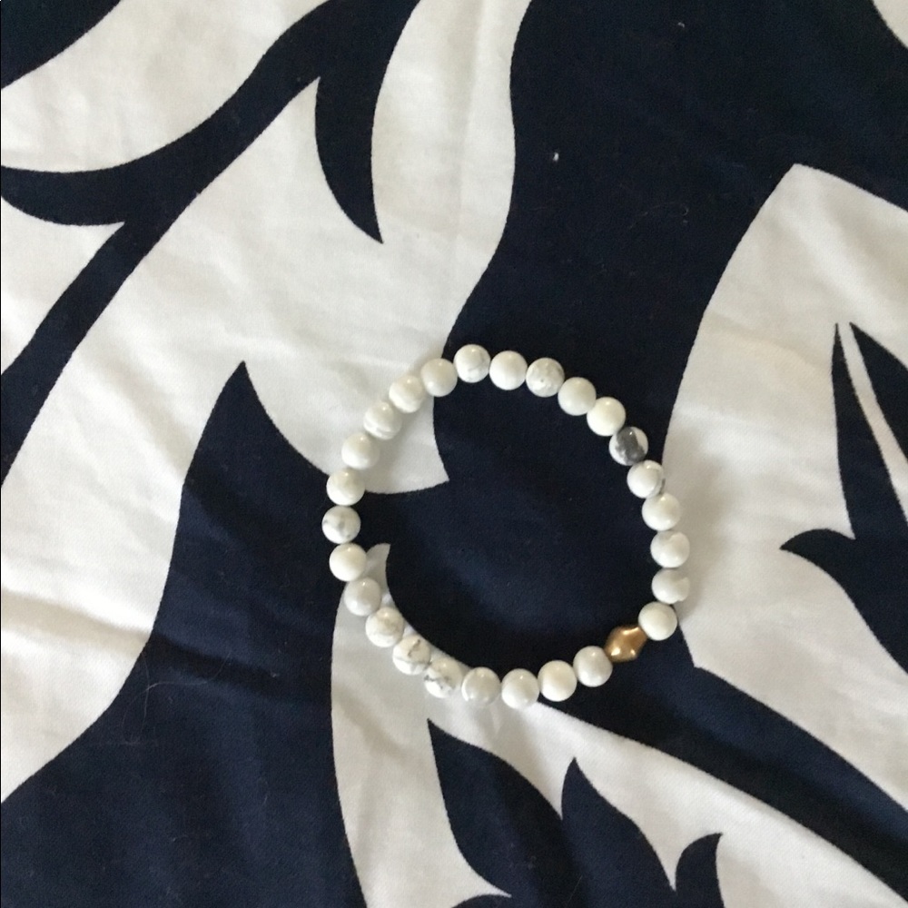 Beautiful Bracelets - Picture 5 of 8